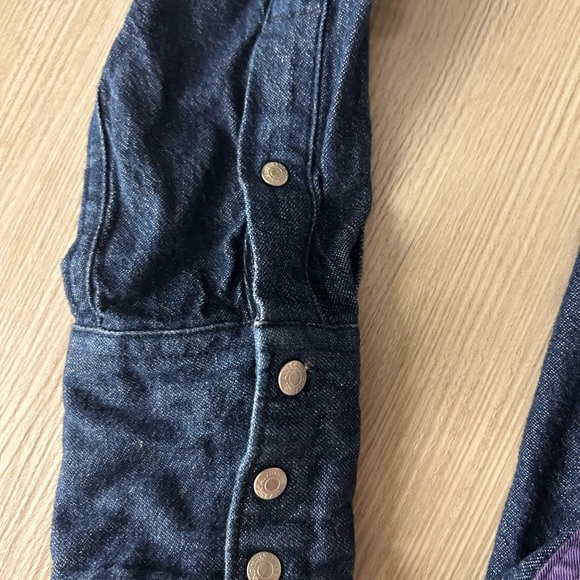 Calvin Klein women’s Jean shirt - Picture 10 of 15